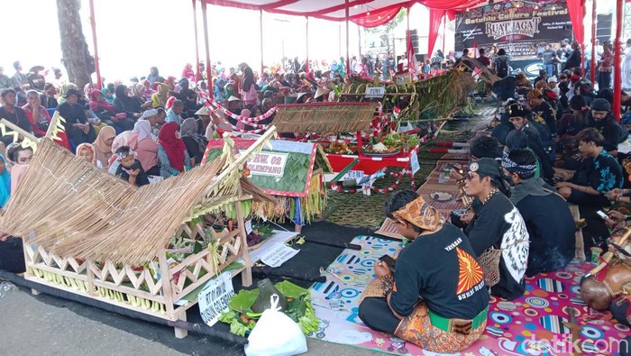 Tradisi Babaritan di Pangandaran
