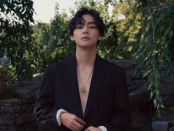 10 Foto Ganteng Maksimal V BTS di New York, Bak Pangeran dan Bikin Meleleh