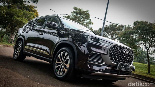Chery tidak lama lagi bakal menjual SUV medium Tiggo 8 Pro. Tim detikOto berkesempatan menjajal mobil bermesin buas ini.