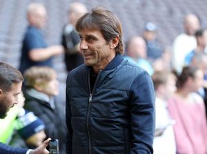 Antonio Conte ke Turin di Tengah Rumor Pemecatan Max Allegri!