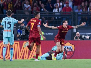 Mourinho ke Pemain AS Roma: Diving, Dong!