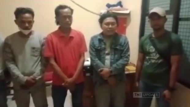 Aksi komplotan preman di Babelan, Bekasi viral di media sosial. Pasalnya, orang yang mereka palak merupakan prajurit TNI Angkatan Laut.