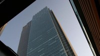 Ketujuh ditempati oleh Midtown Tower di Akasaka, Minato. Gedung ini memiliki tinggi 248 meter.