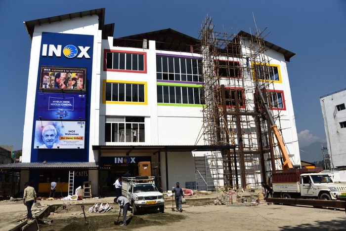 SRINAGAR, INDIA - SEPTEMBER 19: A view of a 'INOX' multiplex ahead of the inauguration of multiplex comprising three cinema auditoriums with a capacity of 520 seats   on September 19, 2022 in Srinagar, India. The multiplex is set to be inaugurated on 20 September. Most of the cinemas in Kashmir have remained closed for the past 33 years.(Photo By Waseem Andrabi/Hindustan Times via Getty Images)