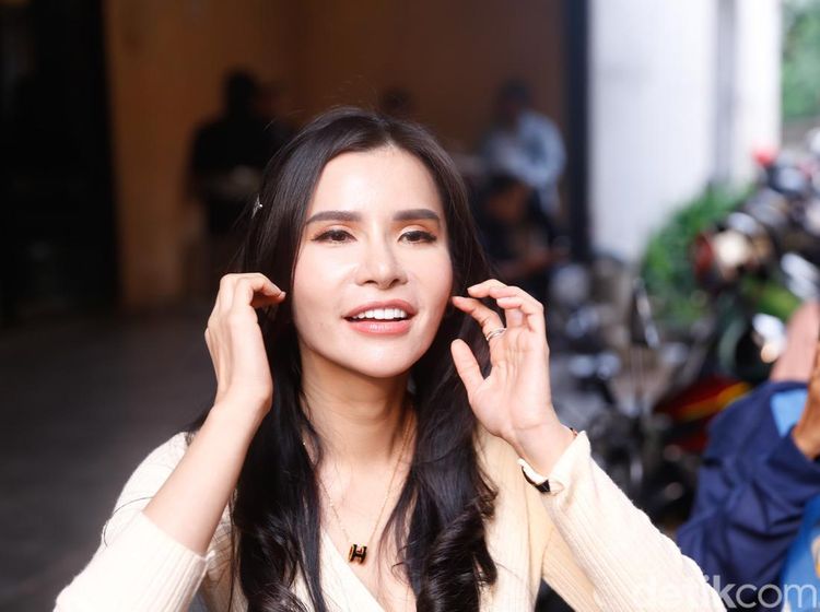 Maria Vania yang Lebih Happy Usai Kurusan