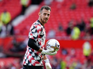 Newcastle Dikalahkan MU, tapi Dubravka Tetap Bisa Juara Carabao Cup