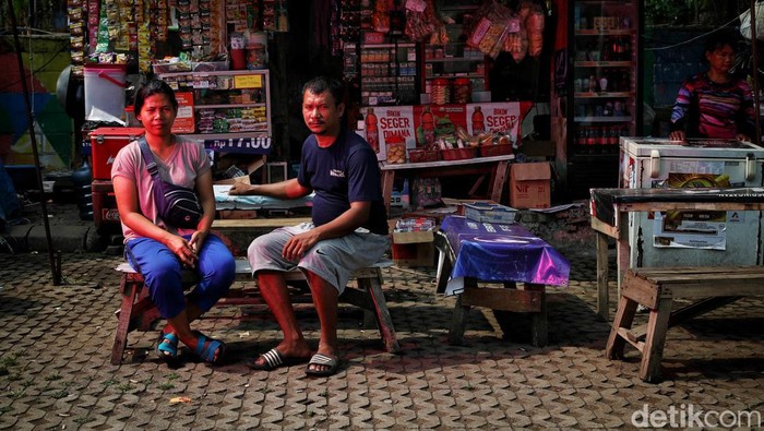 Mendengar Keluh Kesah Mereka yang Terdampak Kenaikan Harga BBM Kenaikan harga BBM bersubsidi sangat dirasakan warga kecil. Ini sederta keluhan warga yang terdampak kenaikan harga BBM.