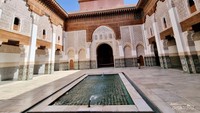 Tampak dalam Madrasah atau Medersa Ben Youssef.