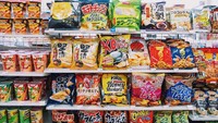 Hampir semua minimarket di Jepang menjual berbagai jenis makanan hingga pilihan snack yang bikin ngiler. Foto: @web_disconnected