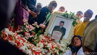 Azyumardi Azra meninggal dunia di rumah sakit di Malaysia, Minggu siang waktu setempat.