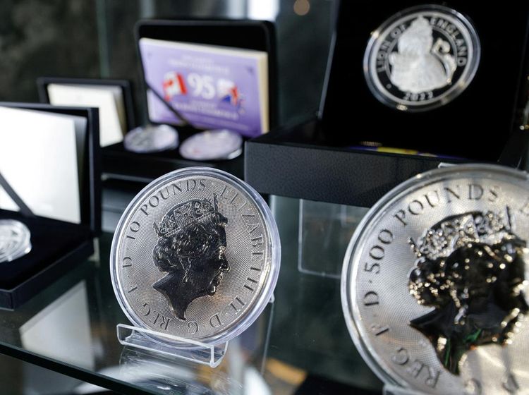 Museum Victoria City di Hong Kong Hadirkan Kenangan Ratu Elizabeth II