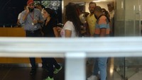 Kasus ini bukanlah yang pertama kali di Lebanon, bulan lalu seorang perempuan menyandera karyawan sebuah bank di Lebanon. Dia menuntut agar uang tabungannya bisa dicairkan untuk biaya perawatan medis adiknya. Anwar Amro/AFP/Getty Images