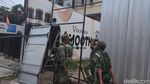 Potret Suasana Penyegelan Kafe JB Beer Babarsari Depok