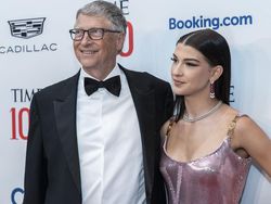 Ultah ke-20, Putri Bungsu Bill Gates Kian Cantik