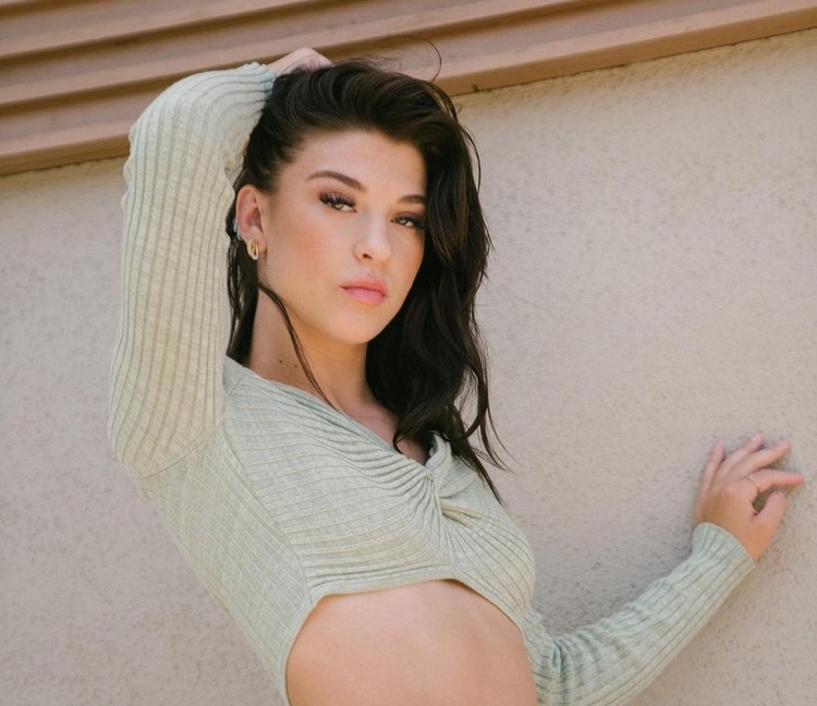 Phoebe Gates Phoebe Gates