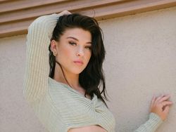 Ultah ke-20, Putri Bungsu Bill Gates Kian Cantik