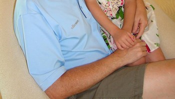 Phoebe Adelle Gates lahir pada 14 September 2002, merupakan anak ketiga atau bungsu pasangan Bill Gates dan Melinda. Berarti saat ini usianya tepat 20 tahun. Foto: Facebook