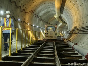 Bukan Cuma Satu-Dua, Harta Karun di Proyek MRT Jakarta Ternyata Bejibun!