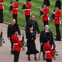 Disebut-sebut, dia dilindungi oleh kerajaan Inggris. Perceraian tersebut dilakukan di Inggris yang menjadi perceraian termahal di negara tersebut. Putri Haya pun menjadi salah satu janda terkaya di dunia. Pengadilan Inggris menetapkan bahwa Sheikh Mohammed harus membayar perceraian ke mantan istrinya sebesar US$ 730 juta atau sekitar Rp 10,4 triliun. Foto: Getty Images