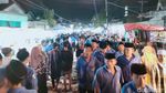Semarak dan Khidmatnya Tradisi Rebo Wekasan di Gresik