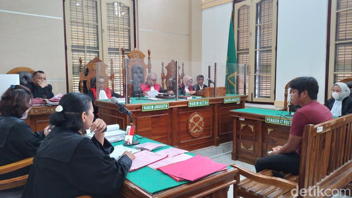Sidang polisi jual sabu ke hakim yang digelar di PN Medan