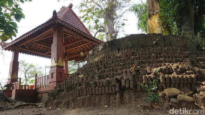 situs watesumpak petilasan empu supo