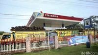 Bupati Bengkayang Sebastianus Darwis mengatakan telah berkordinasi dengan Pertamina terkait regulasi stok dan kotrol di SPBU.