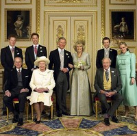 Seperti dikutip dari Page Six, status Tom Parker Bowles dan Laura Lopes tidak akan berubah meski ibu mereka bergelar permaisuri Kerajaan Inggris. “Tom dan Laura akan tetap seperti mereka sekarang, nama mereka tidak akan berubah,” ujar managing editor majalah Majesty, Joe Little. Keduanya bisa mendapatkan gelar lewat jalur gelar kehormatan ketika mereka melakukan sesuatu hal yang berjasa untuk kerajaan atau negara. Foto: Getty Images