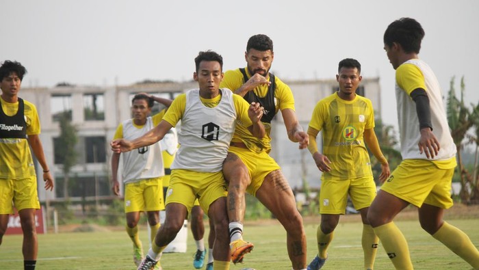 Barito Putra melakukan pemusatan latihan di TC Gelora Soekarno, Kabupaten Pati, Selasa (20/9/2022).