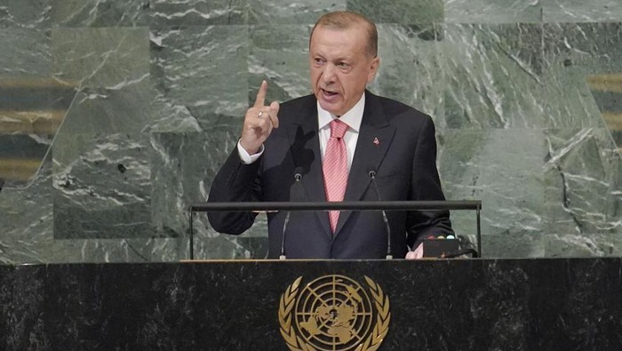 Perang Rusia-Ukraina Memanas, Erdogan Akan Bertemu Putin Perang Rusia-Ukraina Memanas, Erdogan Akan Bertemu Putin
