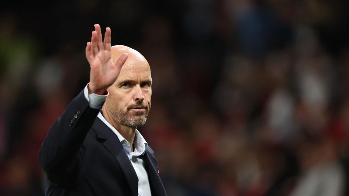 MANCHESTER, ENGLAND - SEPTEMBER 08: Erik ten Hag the manager / head coach of Manchester United during the UEFA Europa League group E match between Manchester United and Real Sociedad at Old Trafford on September 8, 2022 in Manchester, United Kingdom. (Photo by Matthew Ashton - AMA/Getty Images)