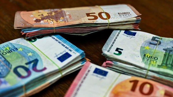 10 Klub Eropa Paling Sering Beli Pemain Kemahalan, Boros Banget!
