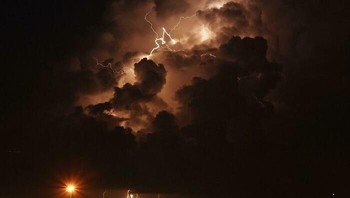 Badai di Florida Foto: Reddit via Boredpanda