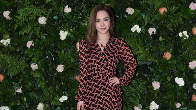 Laptop Penuh Foto Intim Edison Chen yang Bikin Gillian Chung Terpuruk Laptop Penuh Foto Intim Edison Chen yang Bikin Gillian Chung Terpuruk