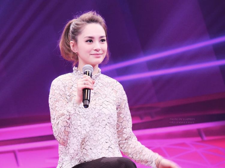 Gillian Chung, Bintang Hong Kong yang Ditahan di Bandara Gegara Terlalu Cantik