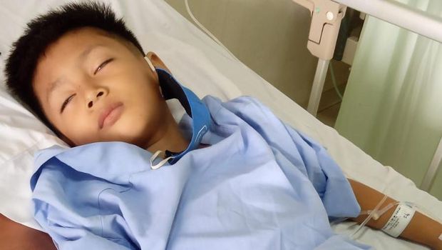 Kabar menggembirakan datang dari Aimar. Bocah yang dulu berkelamin ganda kini berangsur-angsur menjadi lelaki seutuhnya pasca operasi saluran kencing.
