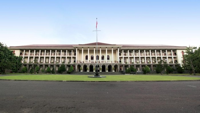 Gedung Balairung UGM