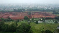 Masing-masing huniannya dilengkapi pemandangan danau (lake view). Cluster Lake Vista terdiri dari tiga tipe, yakni Portico,Tudor, dan Pavilion, sedangkan Laguna memiliki dua tipe, yakni Veranda dan Mondrian.