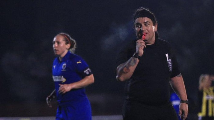 Wasit Lucy Clark