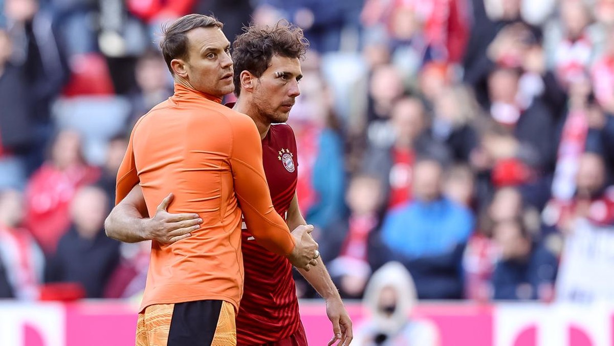Manuel Neuer dan Leon Goretzka. (Foto: DeFodi Images via Getty Images/DeFodi Images)