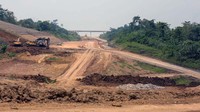 Pembangunan jalan tol ini terbagi dalam tiga seksi yakni seksi 1 Jatiasih-Setu sepanjang 9,3 km, seksi 2 Setu-Taman Mekar sepanjang 24,85 km, dan seksi 3 Taman Mekar-Sadang sepanjang 27,85 km. Secara konstruksi, jalan tol ini akan memiliki tujuh buah Gerbang Tol (GT) yaitu, GT Jati Asih, GT Bantar Gebang, GT Setu, GT Sukaragam, GT Taman Mekar, GT Kutanegara, dan GT Sadang. 
