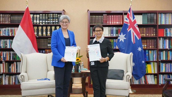 Menlu RI melakukan pertemuan bilateral dengan Menlu Australia
