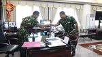 5 Foto Kehangatan Panglima TNI dan KSAL