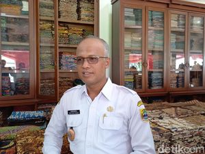 Iriana Akan Kunjungi Toko Batik Langganan Istana, Persiapan Pernikahan Kaesang?