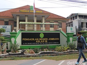 Muncikari Tega Tipu Teman untuk Disodomi Pejabat Kejari Bojonegoro