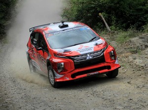 Rifat Sungkar Siap Geber Xpander AP4 di Reli Asia Pasifik