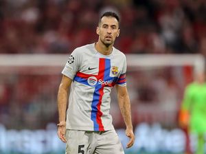 Mencari Penerus Busquets di Barcelona