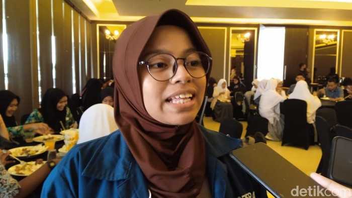 Sosialisasi pemilu kepada pelajar di Kota Sukabumi.