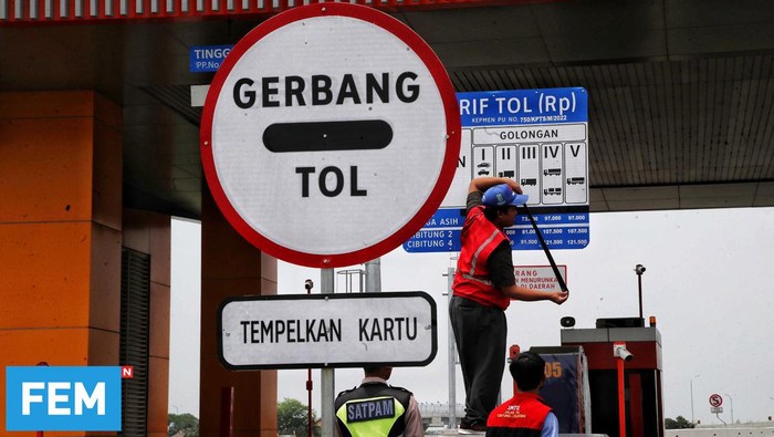 Jokowi Mau Hapus Gerbang Tol, Target Tahun Depan Sudah Mulai! Jokowi Mau Hapus Gerbang Tol, Target Tahun Depan Sudah Mulai!