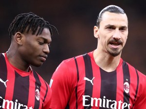 Ibrahimovic Bantu Leao Lewati Masa Sulit